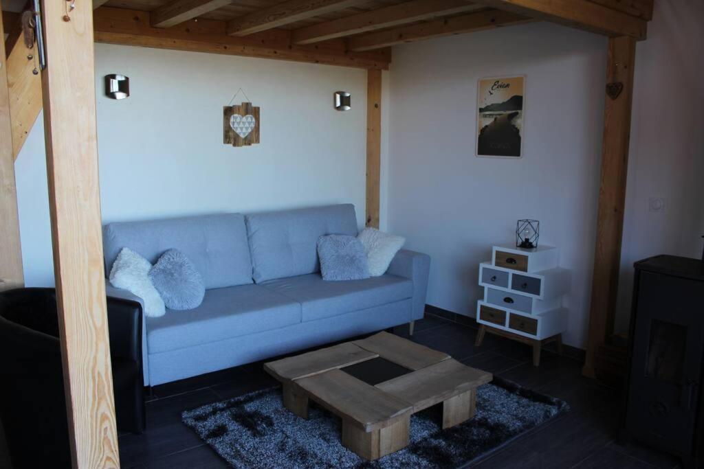 Appartement Vue Sur Le Golf Et Le Lac Leman Publier Buitenkant foto
