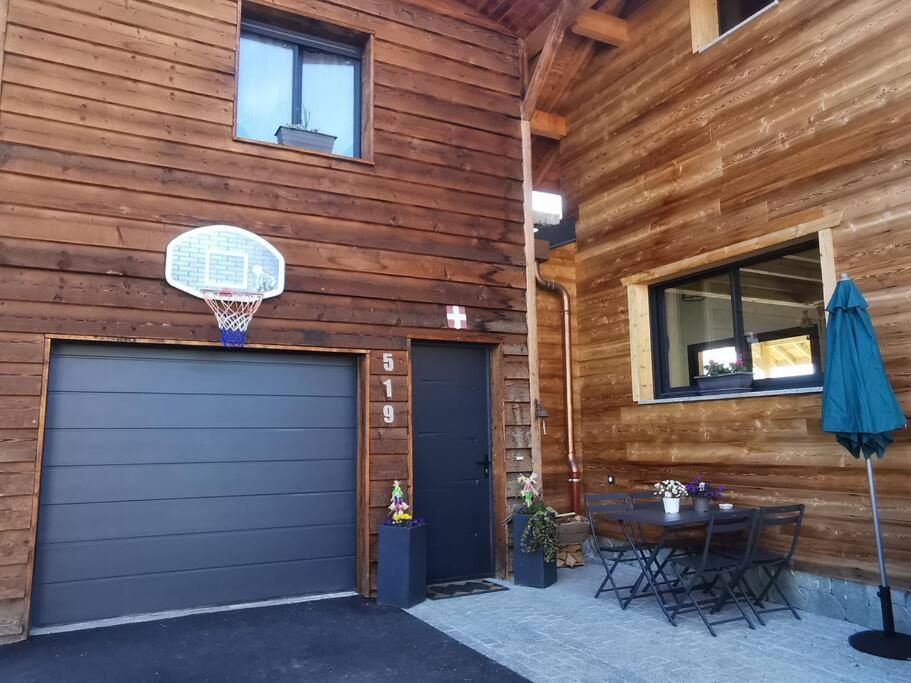 Appartement Vue Sur Le Golf Et Le Lac Leman Publier Buitenkant foto