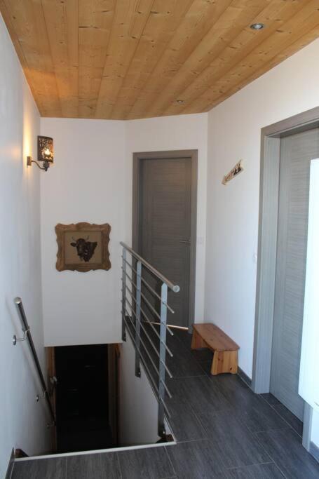 Appartement Vue Sur Le Golf Et Le Lac Leman Publier Buitenkant foto